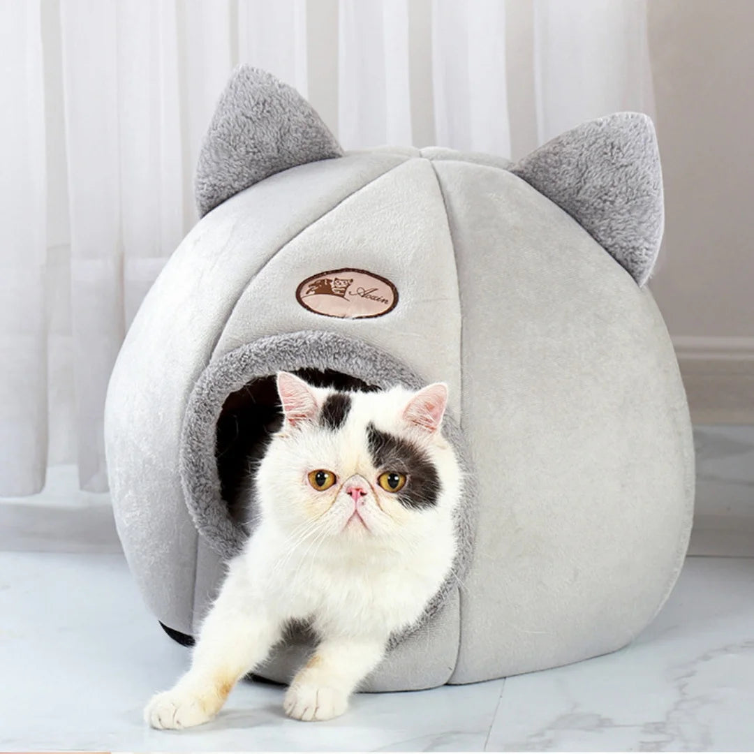 Pet bed with cat ears cat bed